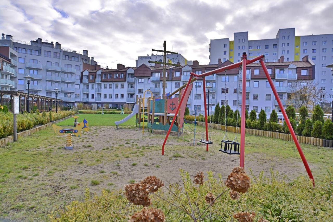 Apartamenty Bryza - Kwartal Rozy Wiatrow - Garaz Świnoujście Екстериор снимка